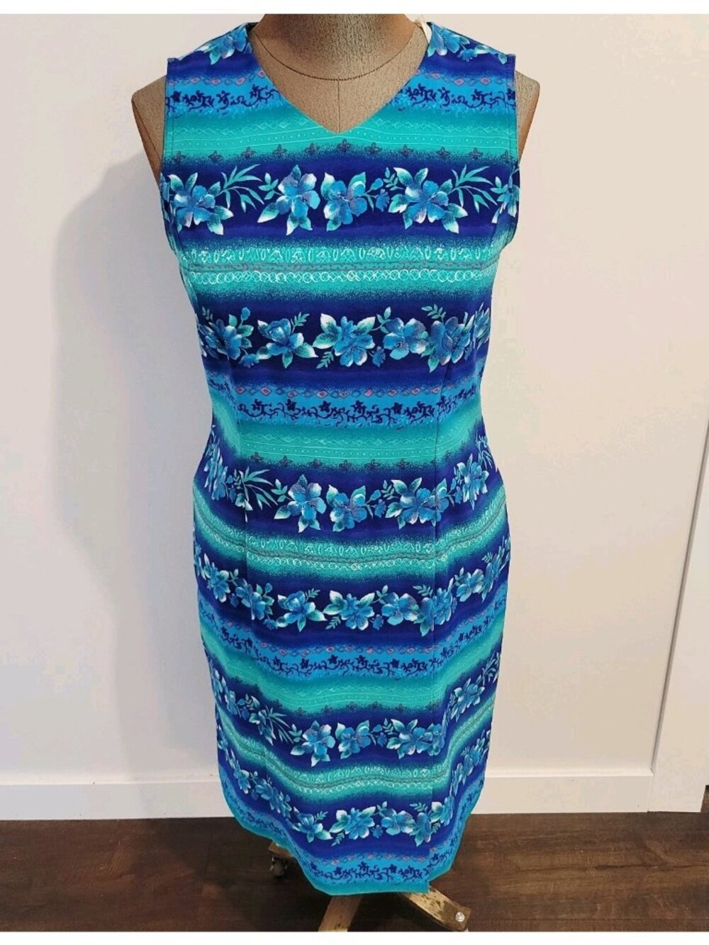 Blue Vibrant Floral Beach Tropical Boho Resort Wear Sleeveless Dress Sz 10P